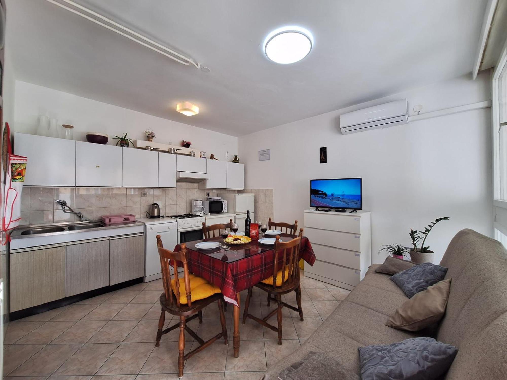 Apartament Mangus